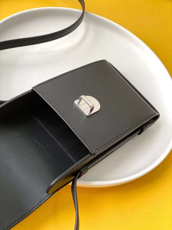 Yves Saint Laurent - Bags 016