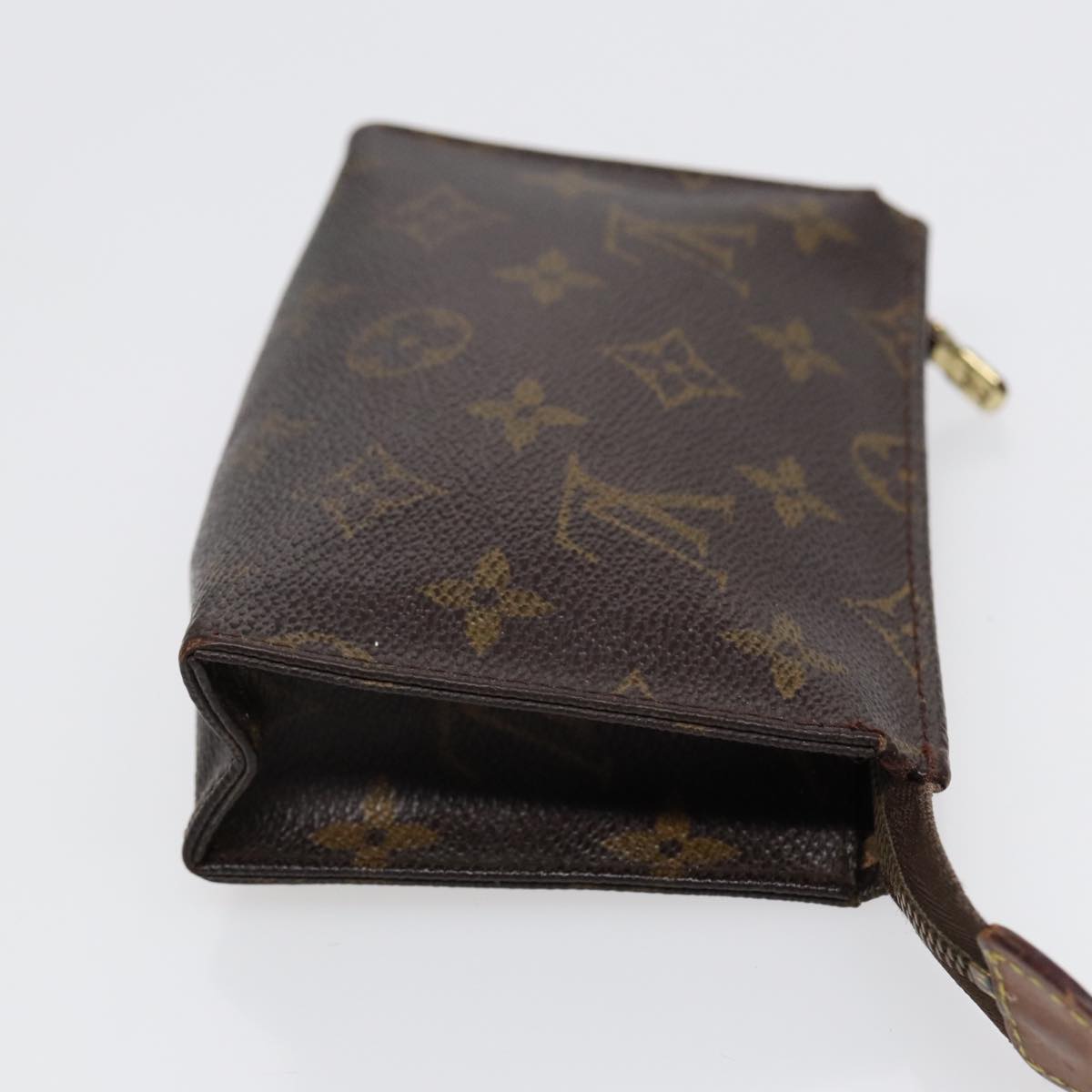 LOUIS VUITTON Monogram Poche Toilette 15 Pouch M47546 LV Auth ar12483