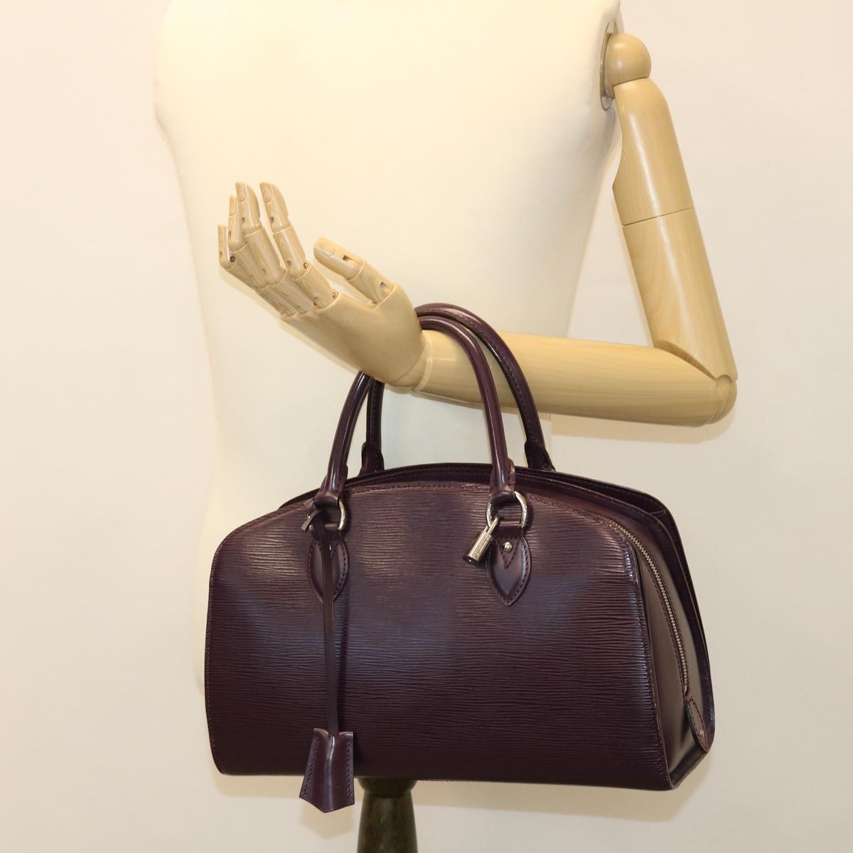LOUIS VUITTON Epi Pont Neuf PM Hand Bag Purple Cassis M5907K LV ar9192