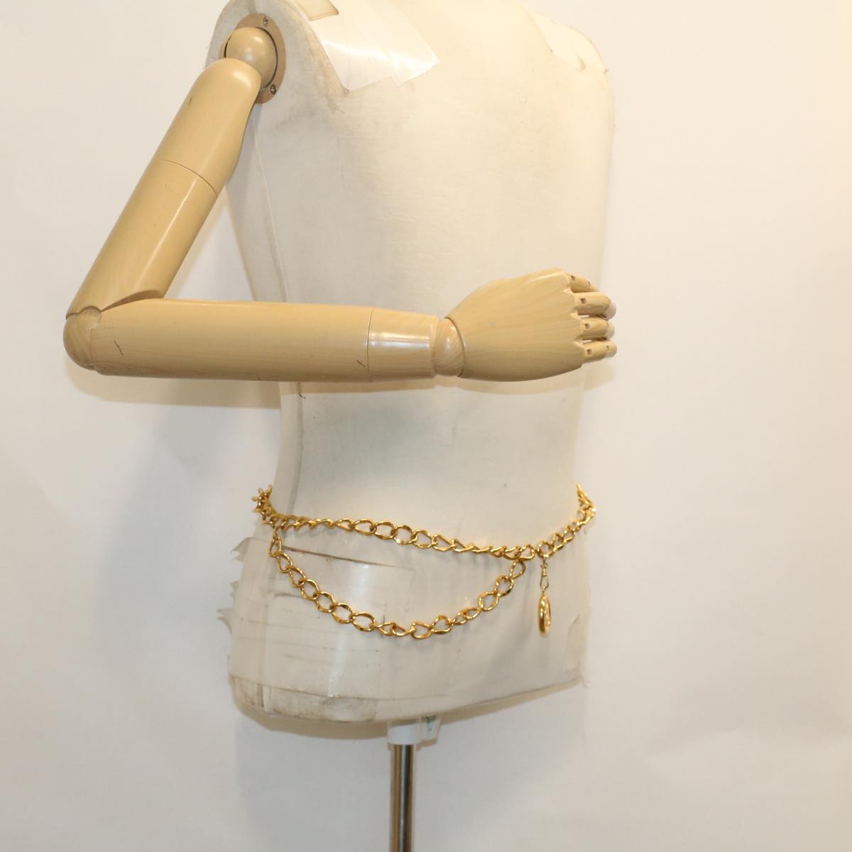 CHANEL Belt metal 33.5" Gold Tone CC ar9885B