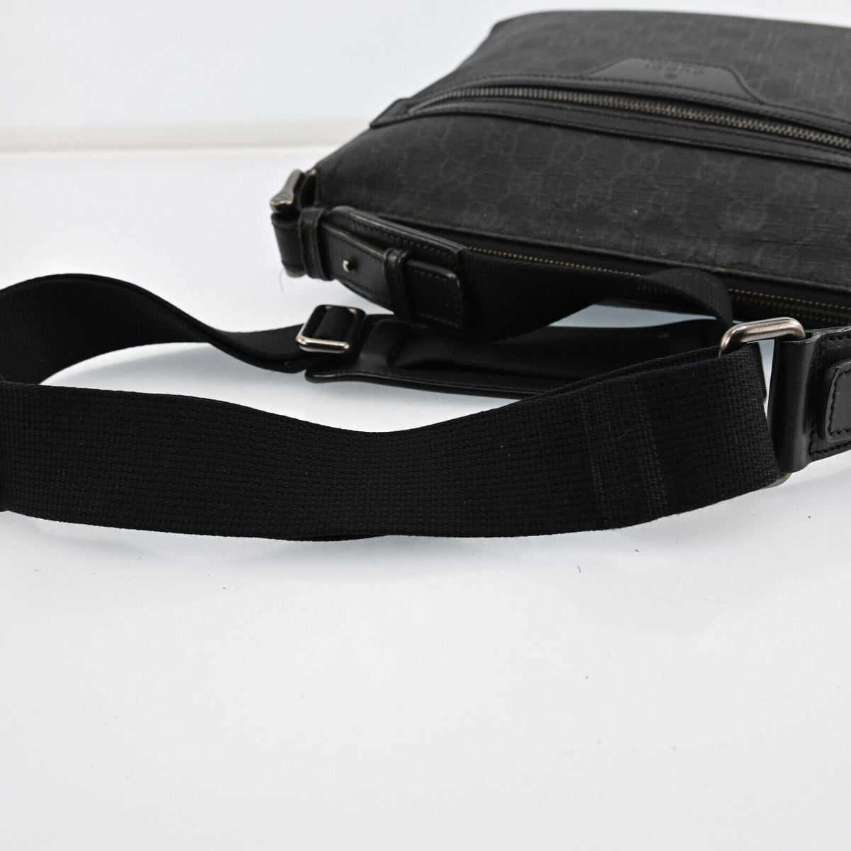 Gucci Gg Supreme Shoulder Bag Pvc