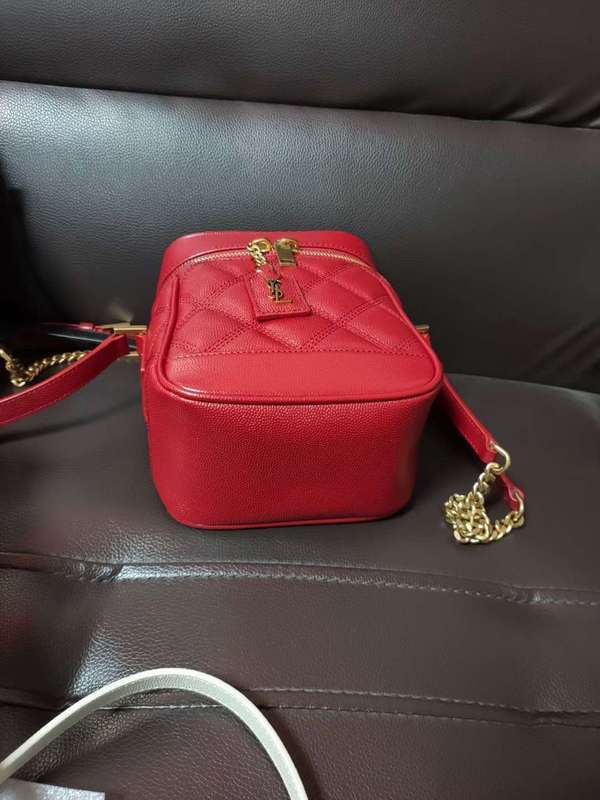 Yves Saint Laurent - Bags 010