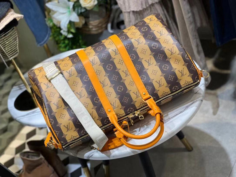 The Franco Shops - Louis Vuittons - 12124