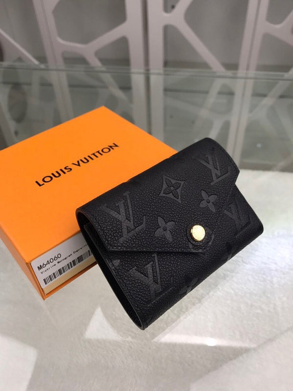 Franco Shops - Louis Vuittons - 9150