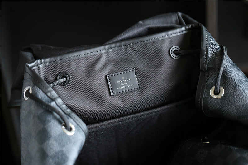 Franco Shops - Louis Vuittons - 9757
