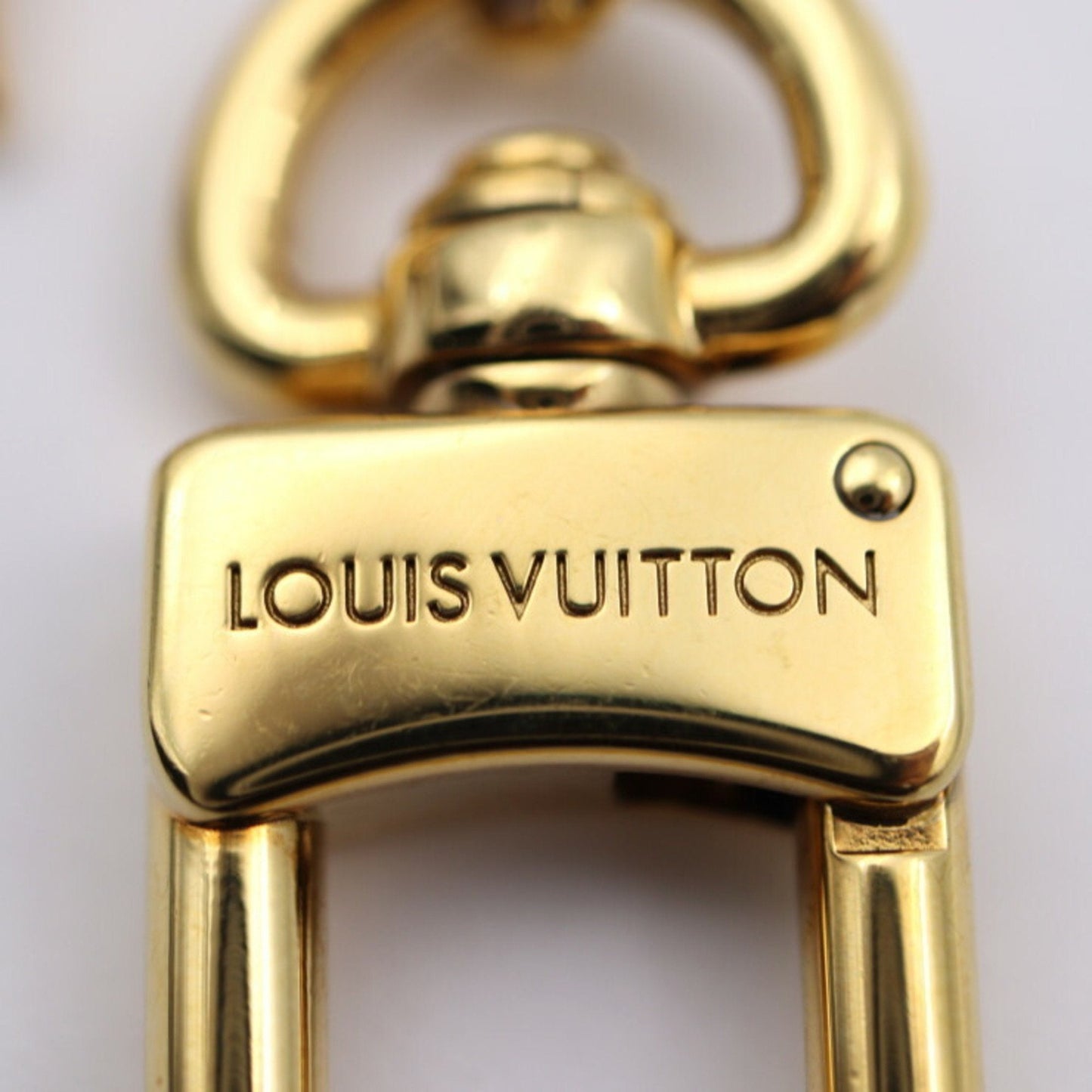 Louis Vuitton Monogram Monogram Metal Monogram Keyring