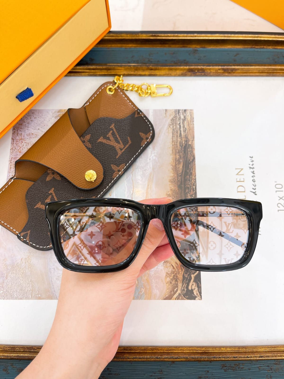 Louis Vuitton MNG Blaze Square Sunglasses