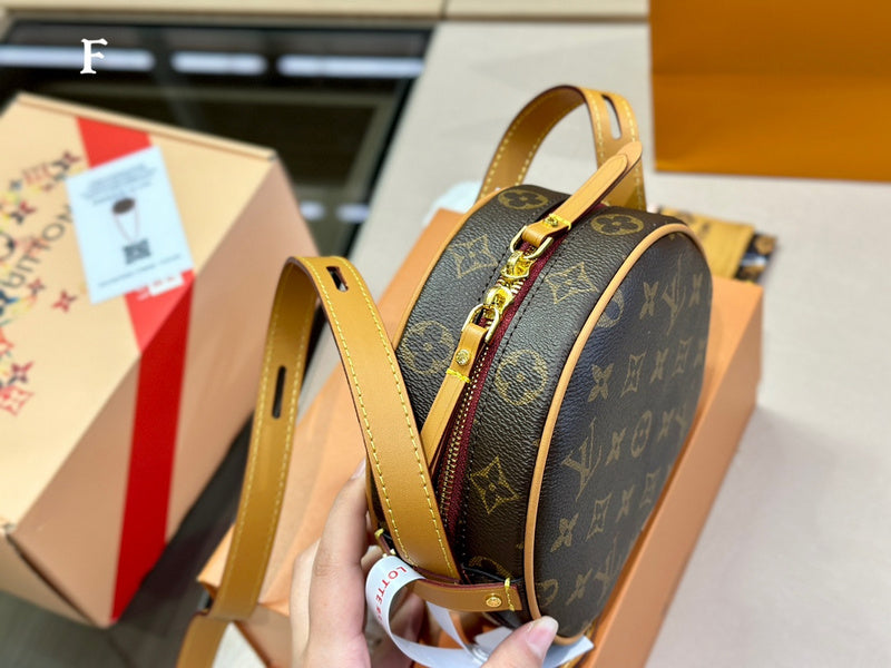 Franco Shops - Louis Vuittons - 15036