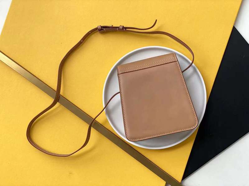 Yves Saint Laurent - Bags 188