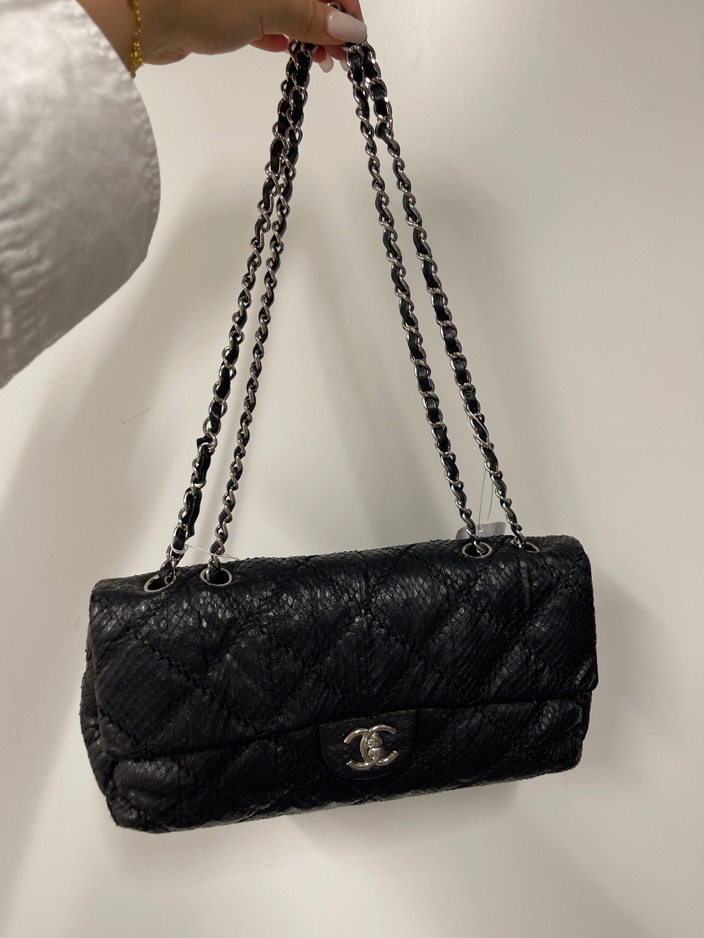 Chanel Vintage Flap Python Black SHW #1 1B0818HYRGH