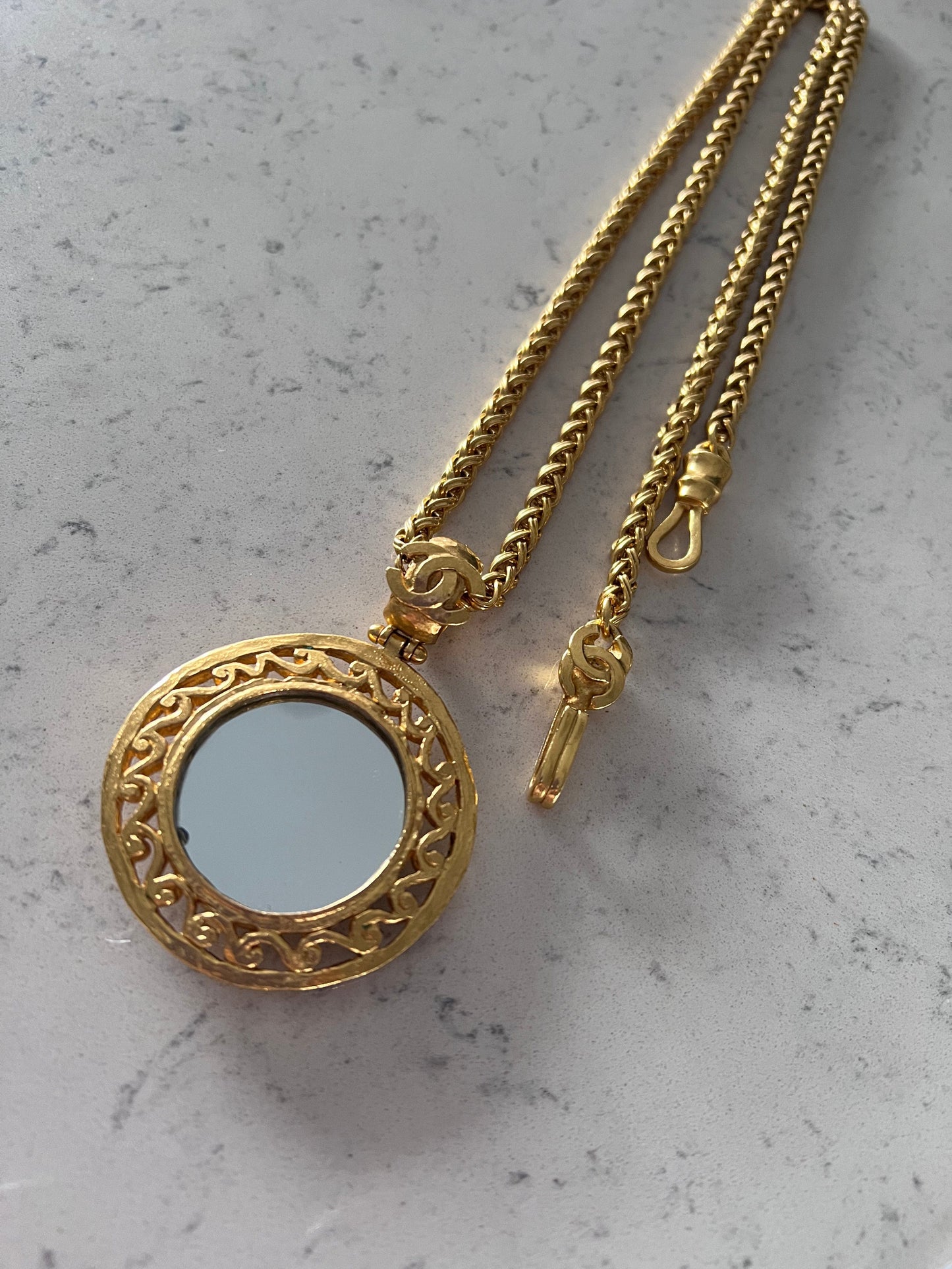 Chanel Vintage Mirror Necklace GHW SKC1494