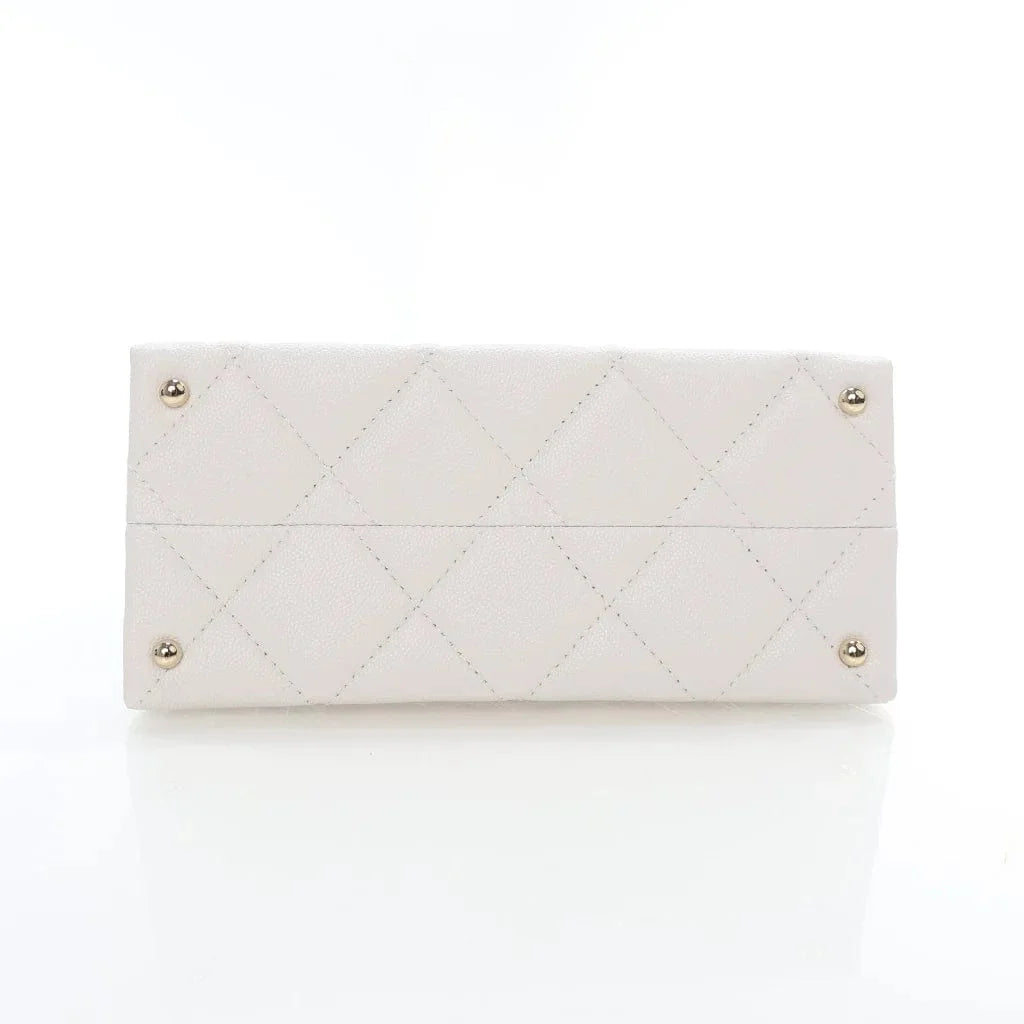 Chanel Retrofit White Caviar L-NI5TLF