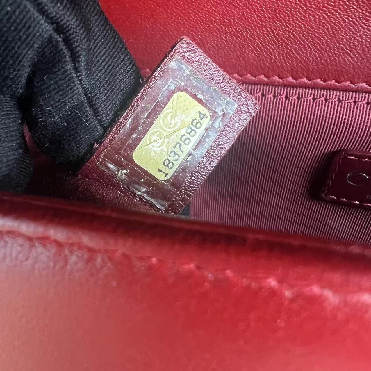 Boy Old Medium Quilted Lambskin Leboy Red RSHW No 18
