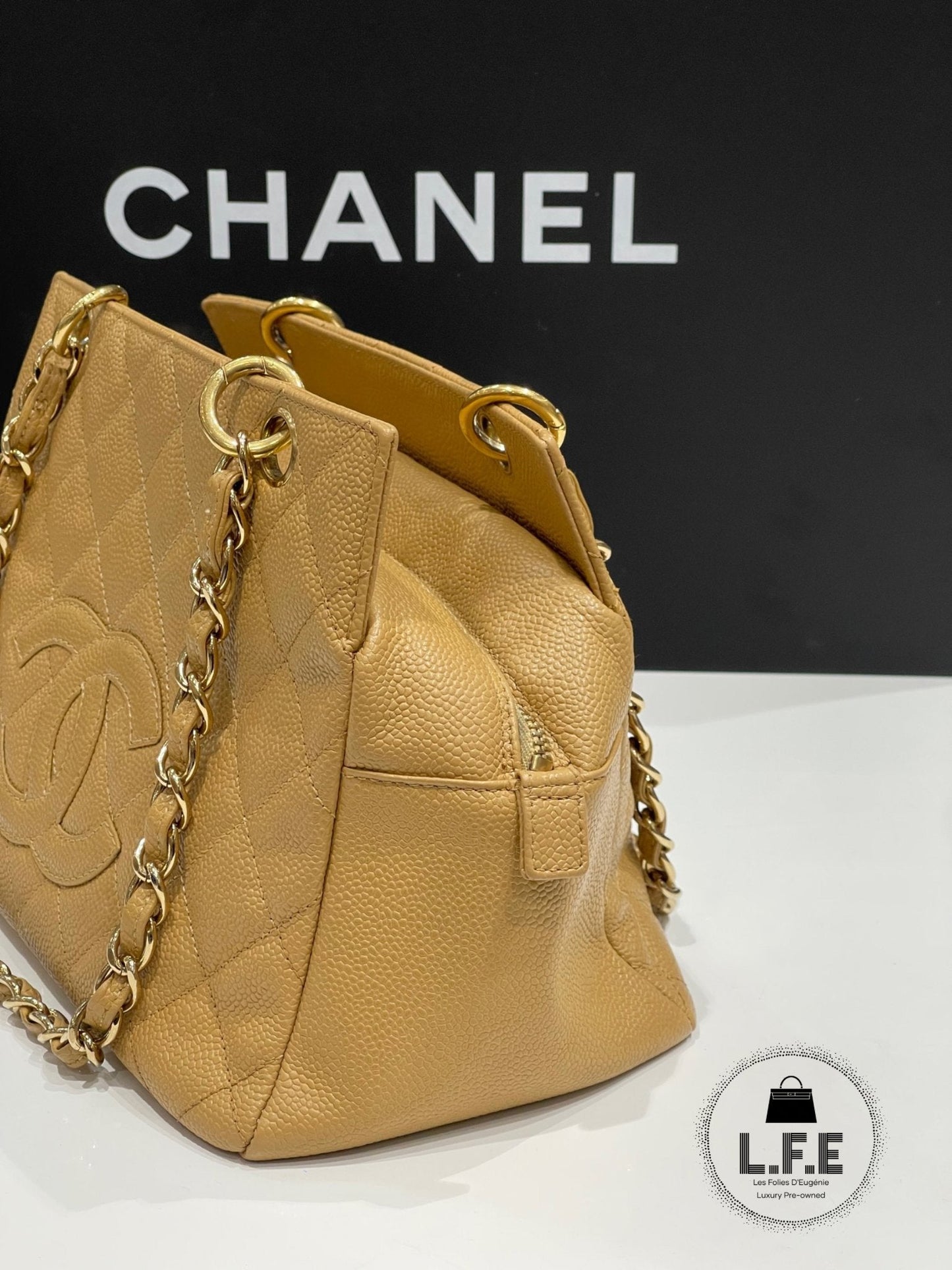 Chanel - Cabas Médaillon PM