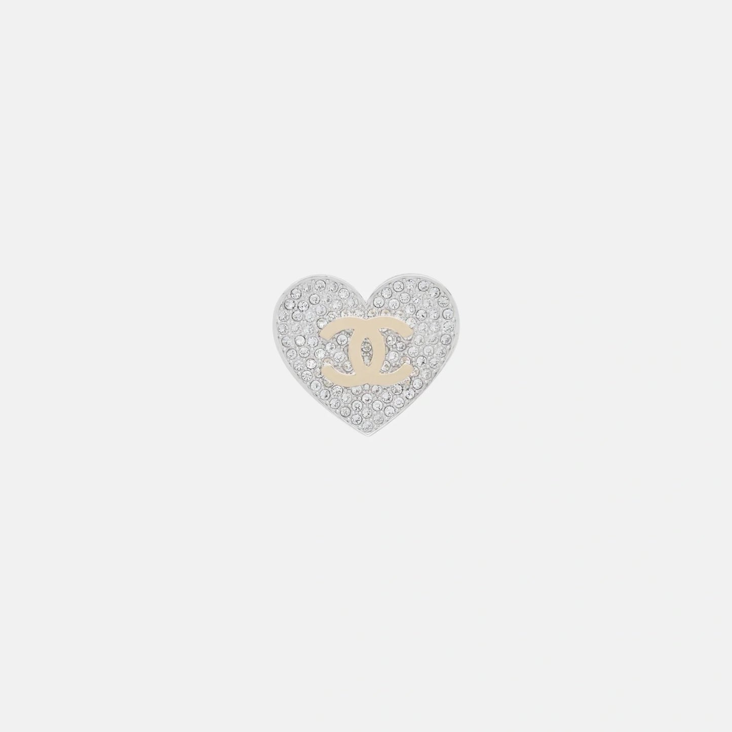 Heart Brooch in Metal and Diamantes