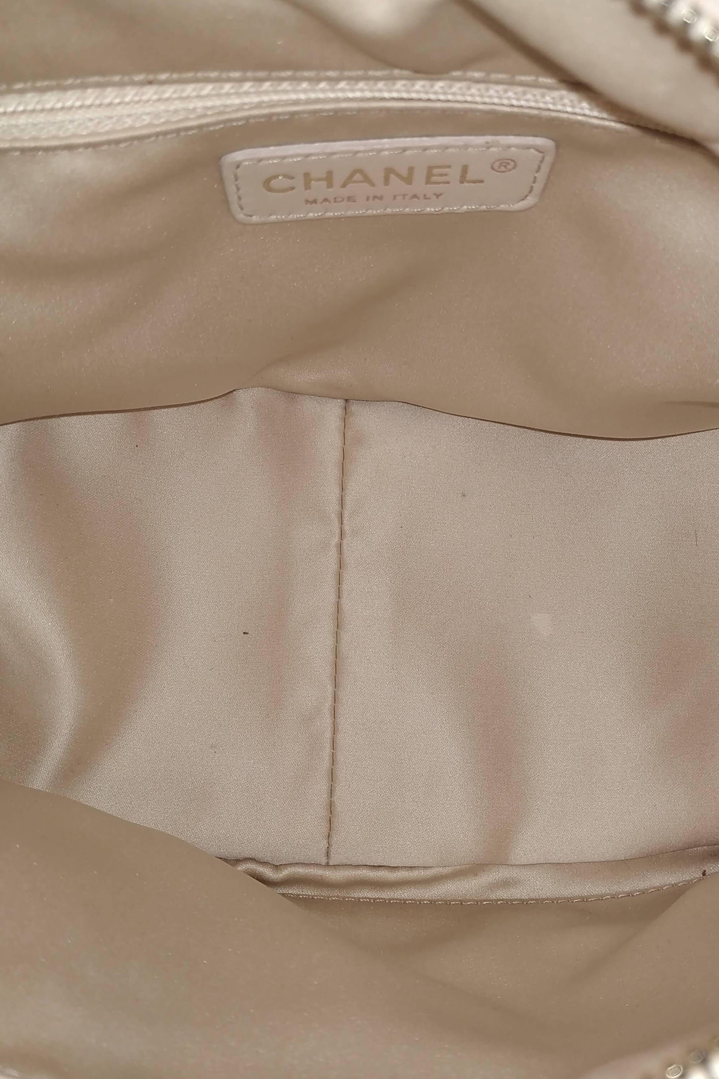 Petite Timeless Tote Beige