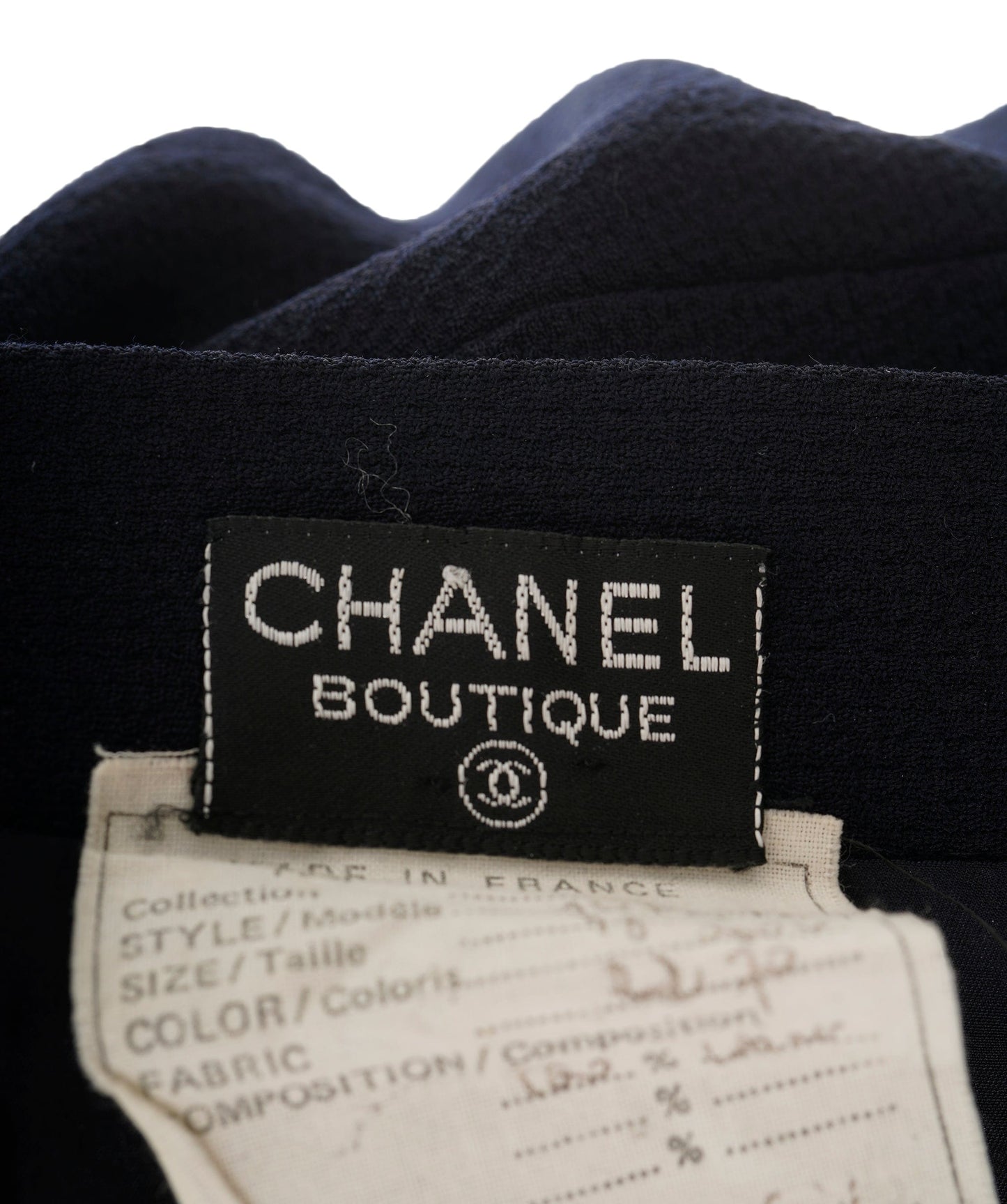 Chanel vintage navy skirt with gold cc buttons AVL1448