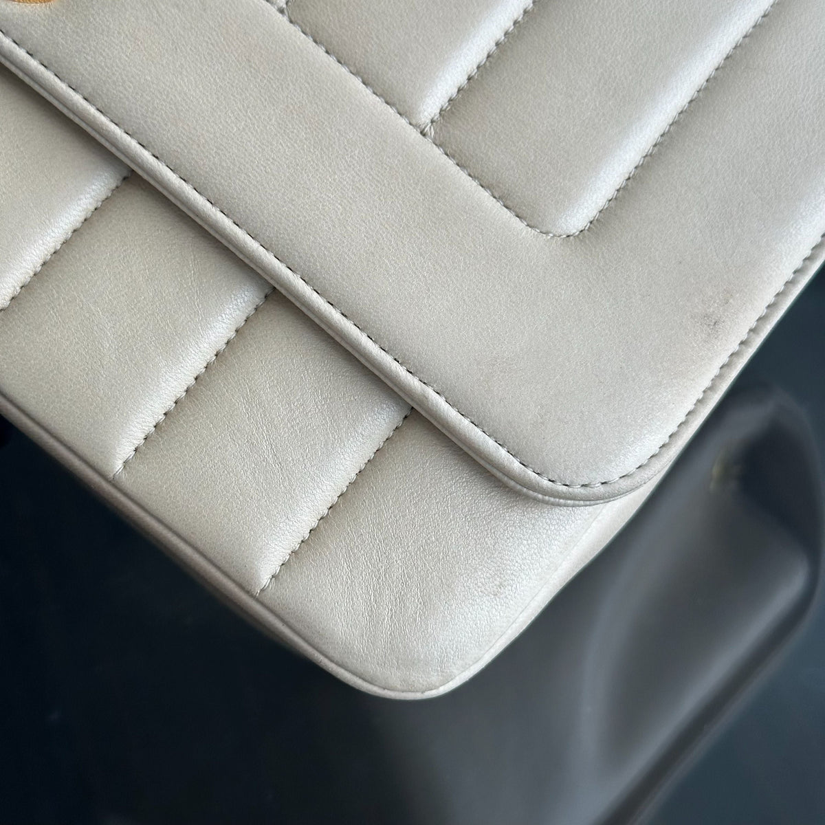 Chanel Vintage Mademoiselle Vertical - Quilted Flap Lambskin Beige GHW No 2