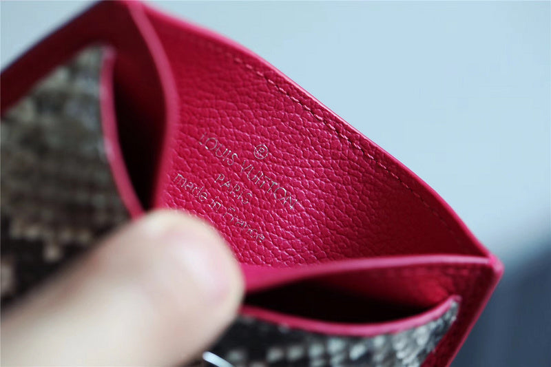 Franco Shops - Louis Vuittons - 9253