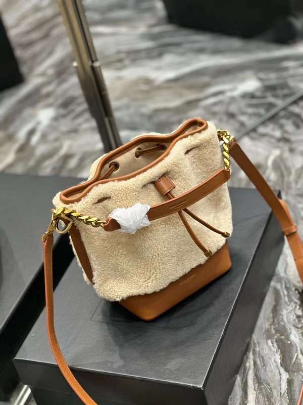 Yves Saint Laurent - Bags