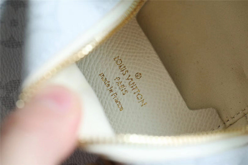 Franco Shops - Louis Vuittons - 9270