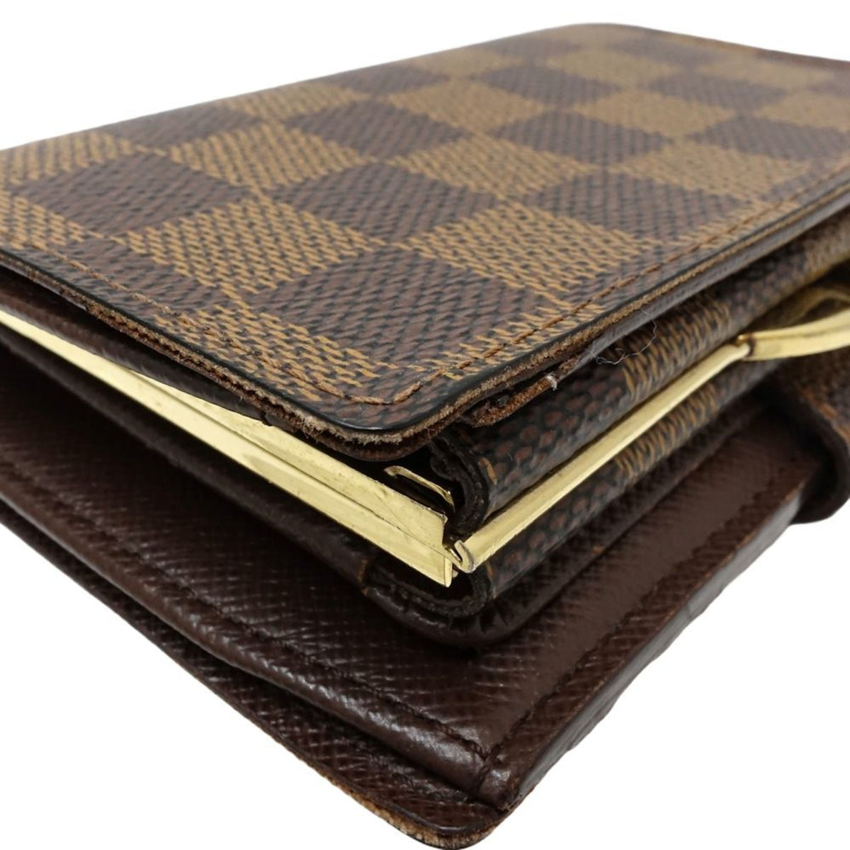 Louis Vuitton Damier Canvas Wallet (Bi-Fold)