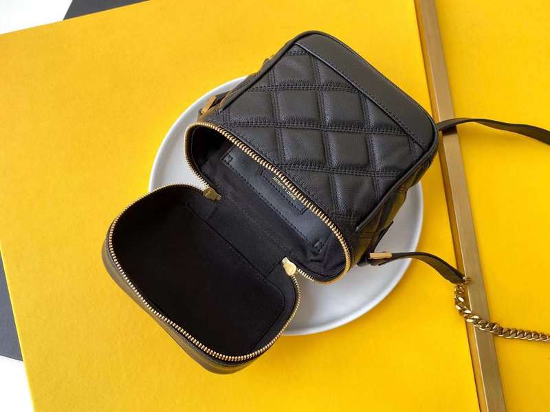 Yves Saint Laurent - Bags 023