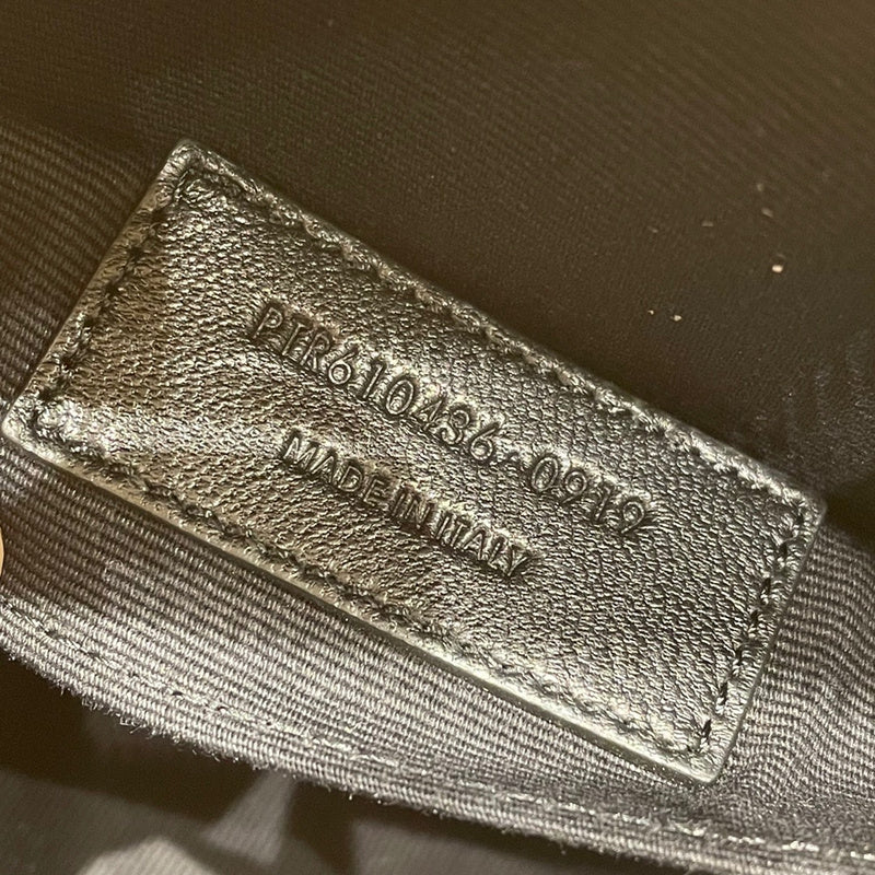 Yves Saint Laurent - Bags 216