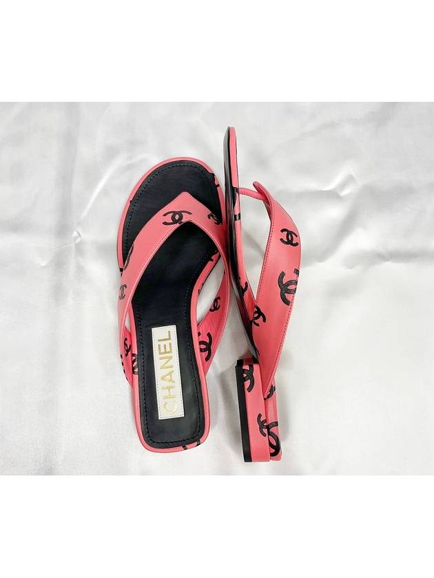 CC Logo Print Lambskin Flip Flops Pink Chanel