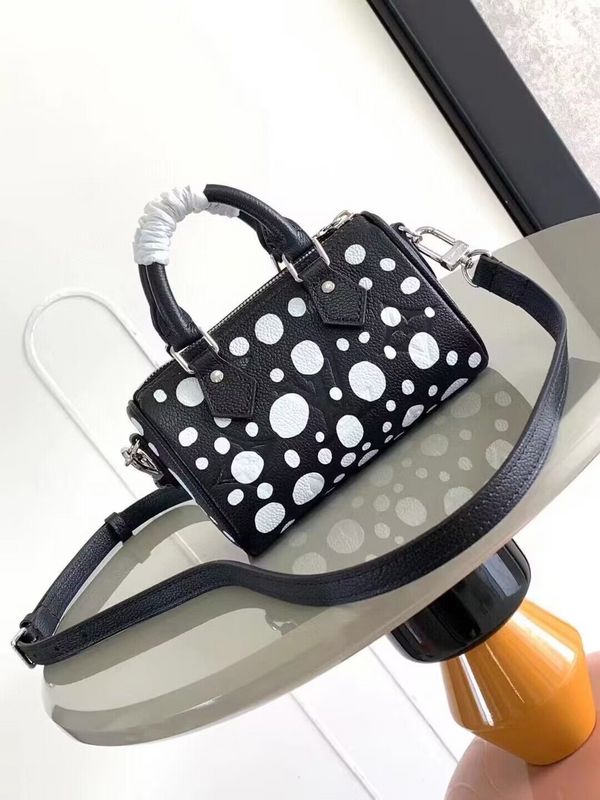 Franco Shops - Louis Vuittons - 15266