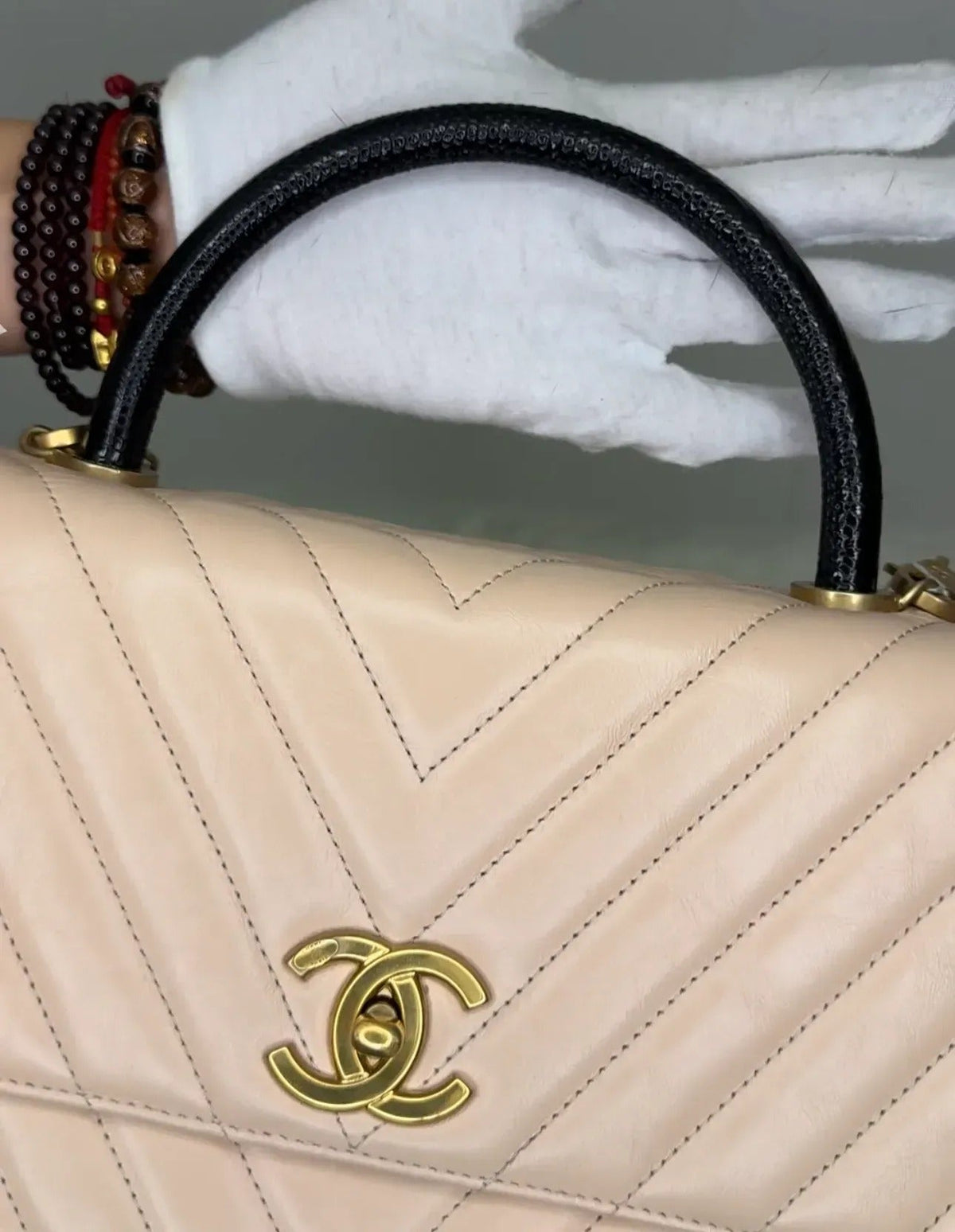 CHANEL Caviar Lizard Chevron Quilted Mini Coco Handle Flap Ivory B-