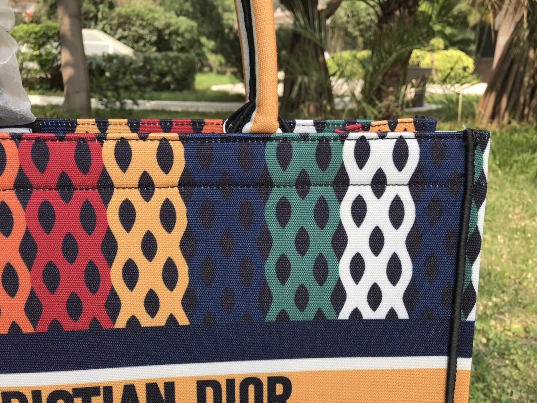 Luxury Edition Bags DIR 249