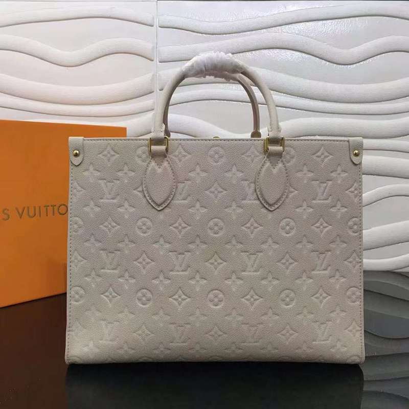 The Franco Shops - Louis Vuittons - 12055