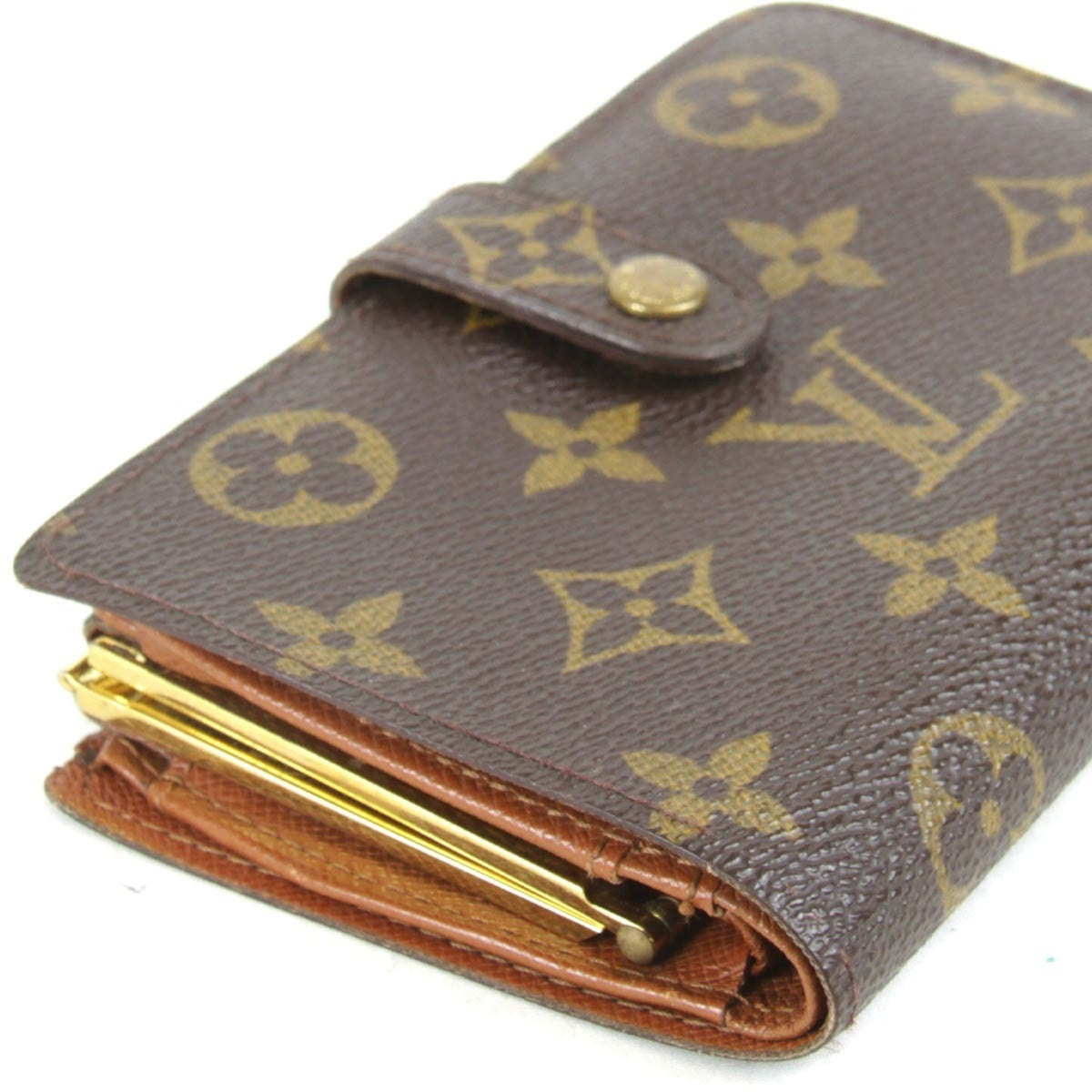 Louis Vuitton Wallet (Bi-Fold)