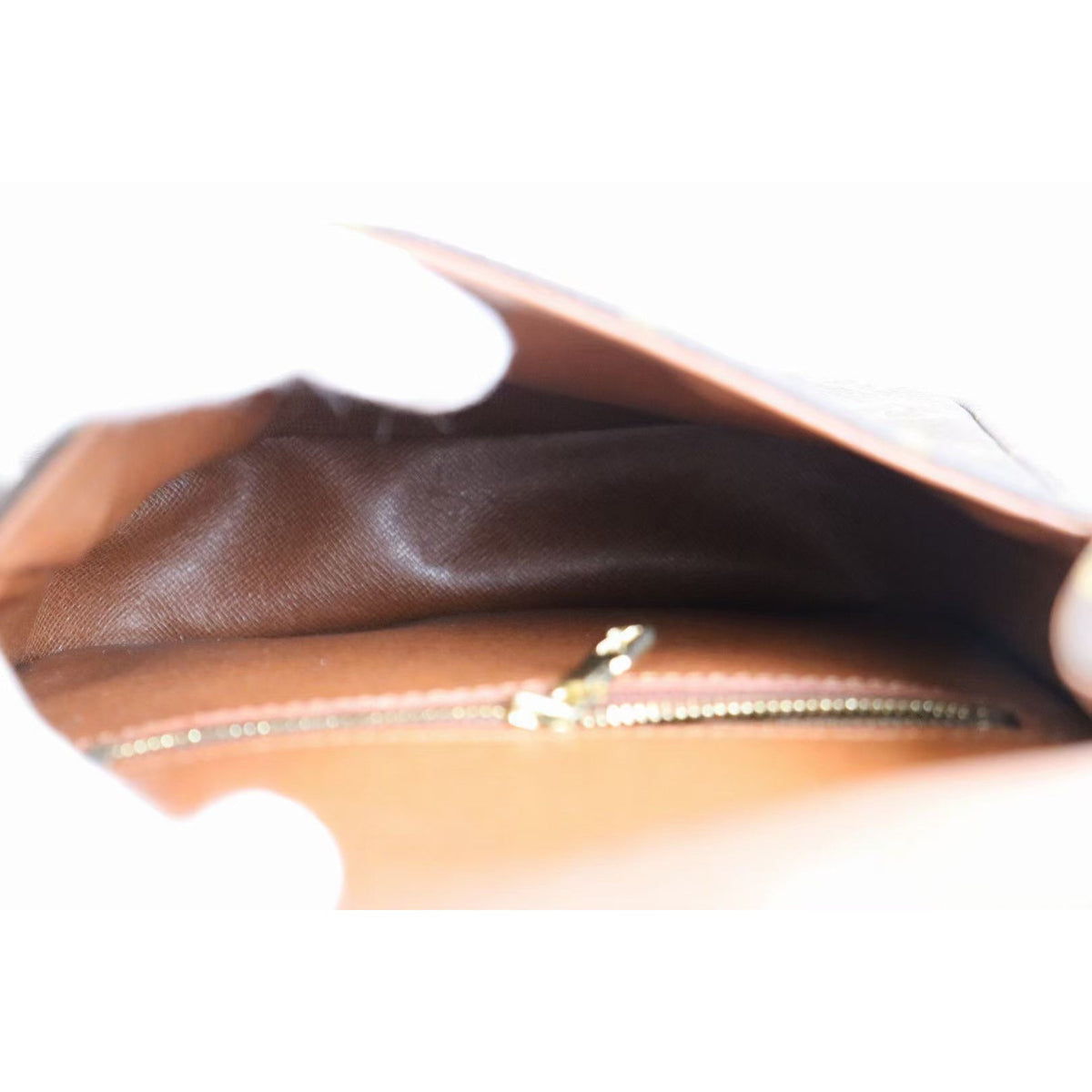 Rank AB | LV Monogram Saint Cloud MM Shoulder Bag |083005