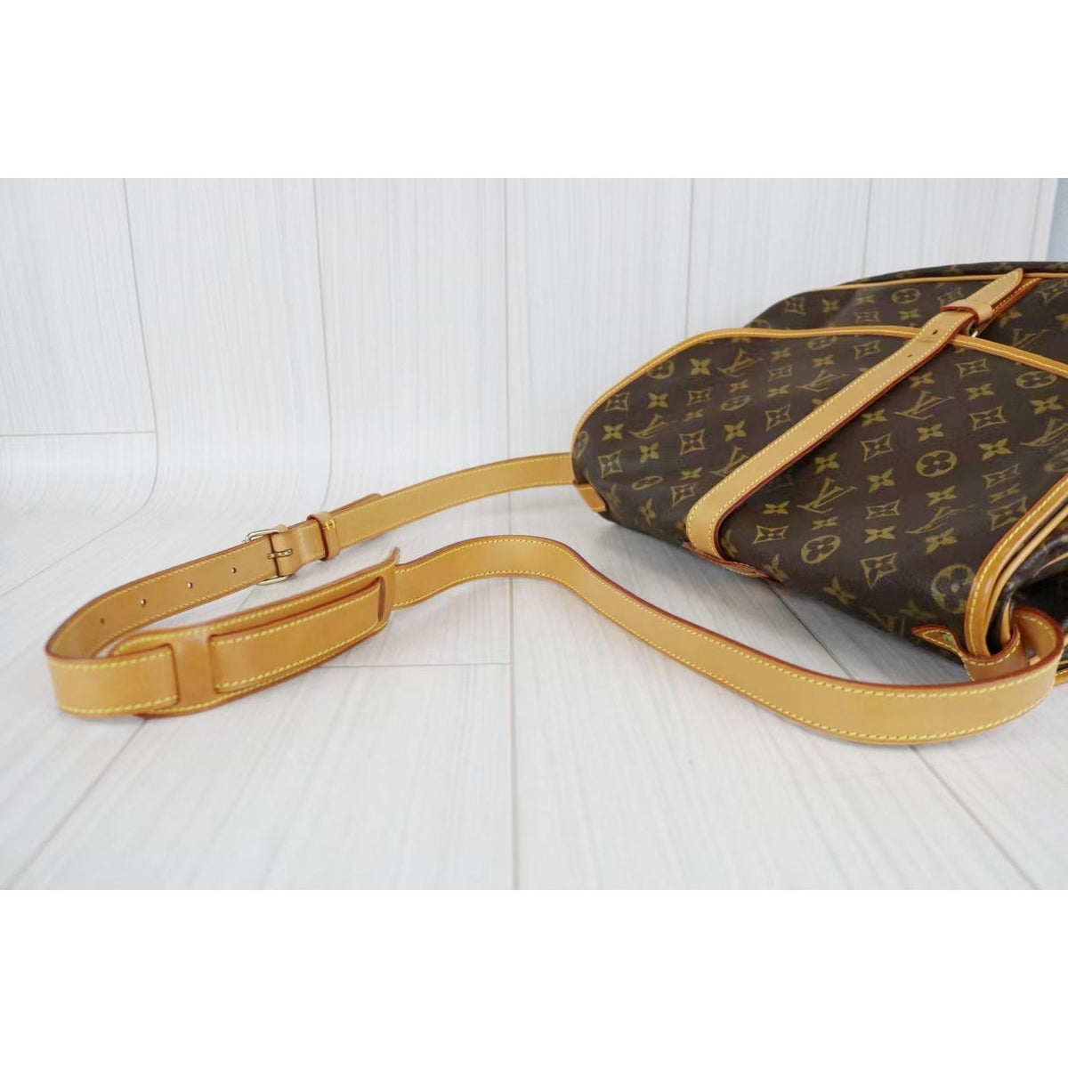 Rank A| LV Monogram Saumur GM Shoulder Bag|030902