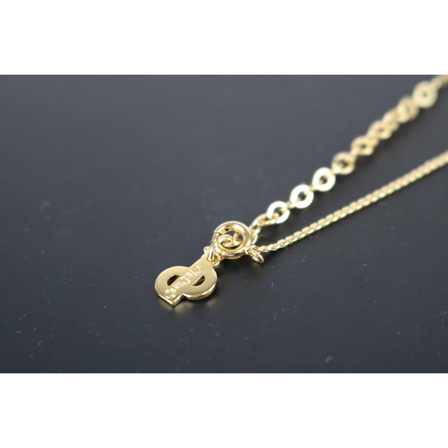 Rank SA | Dior Necklace Earring Set Gold | 041601