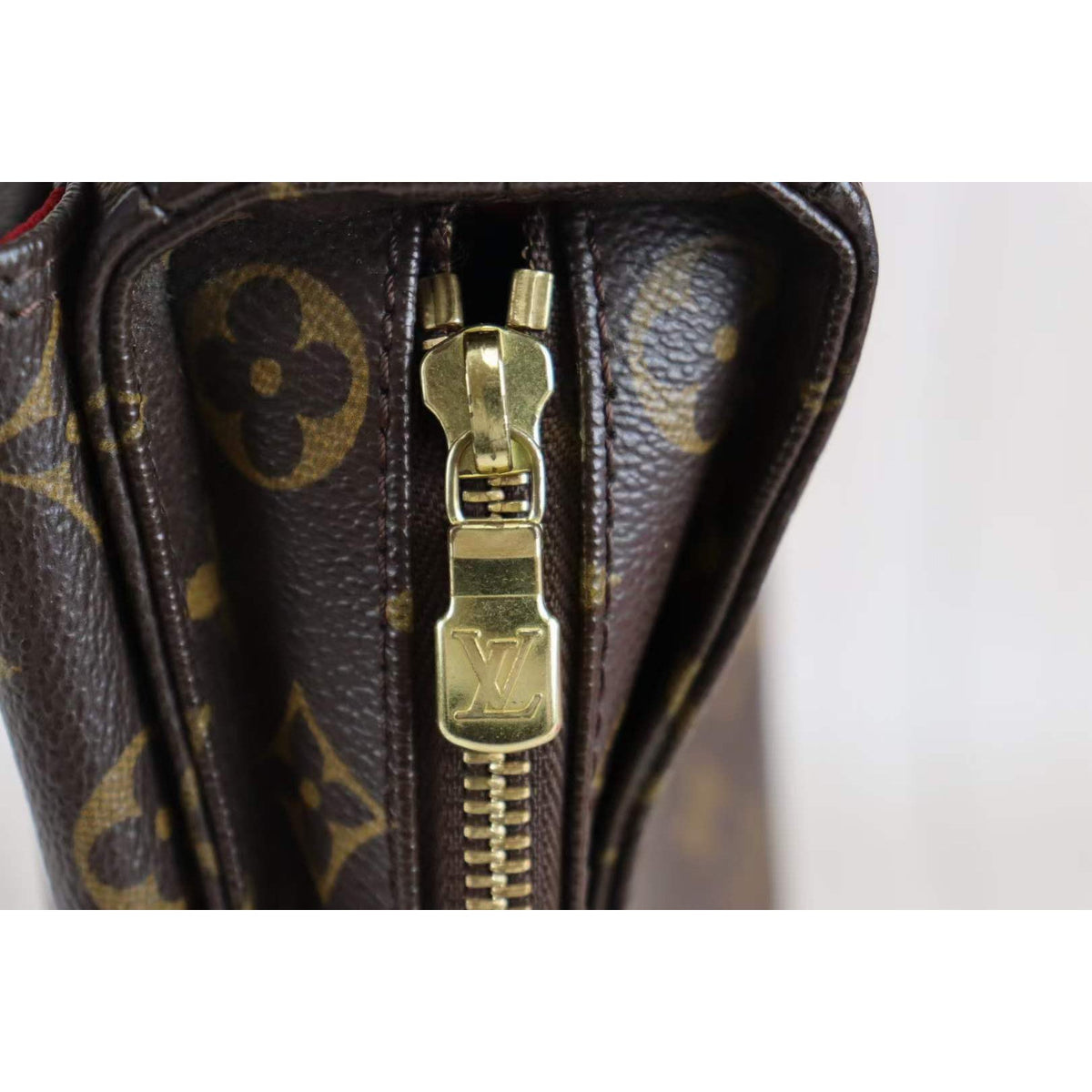 Rank AB |LV Monogram Viva Cite MM Shoulder Bag|090606