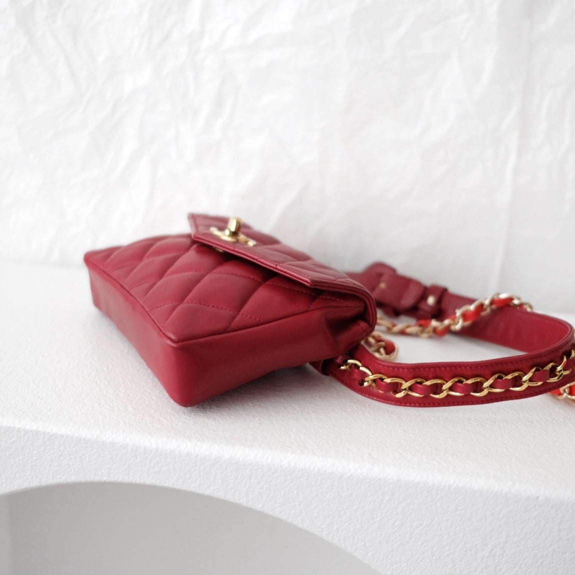 Chanel vintage quilted sheepskin CC belt bag+chain