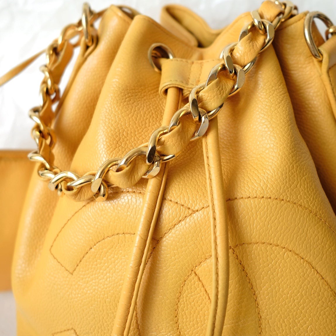 Chanel vintage CC drawstring cowhide bucket bag