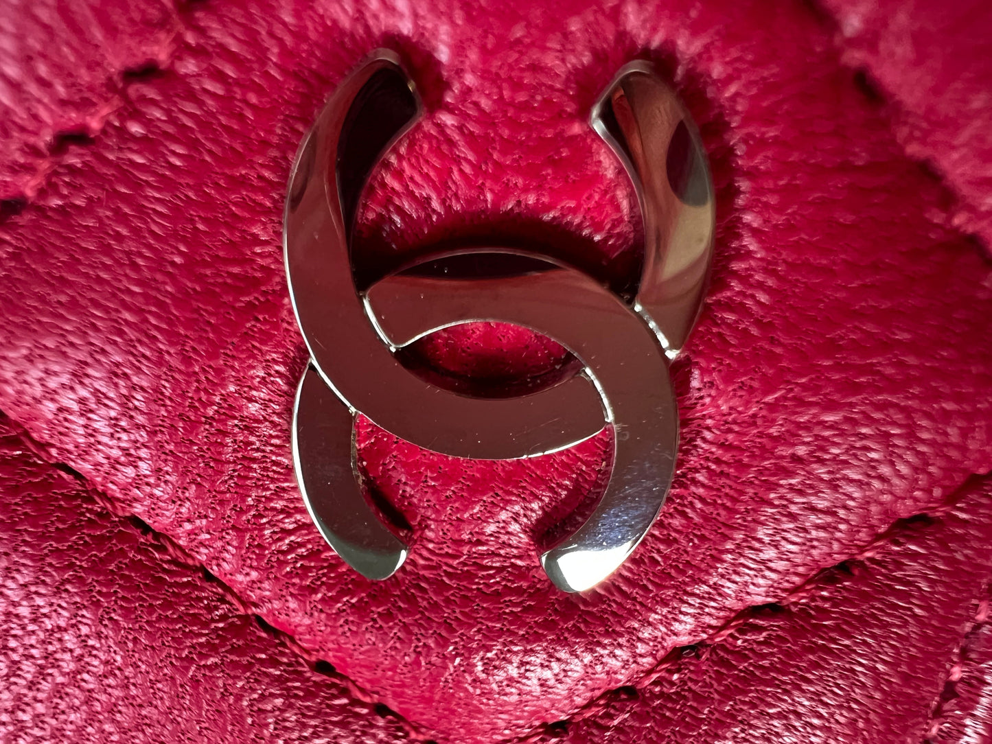 Chanel Classic Quilted Yen Bifold Wallet in Raspberry Red Lambskin and Silver Hardware
