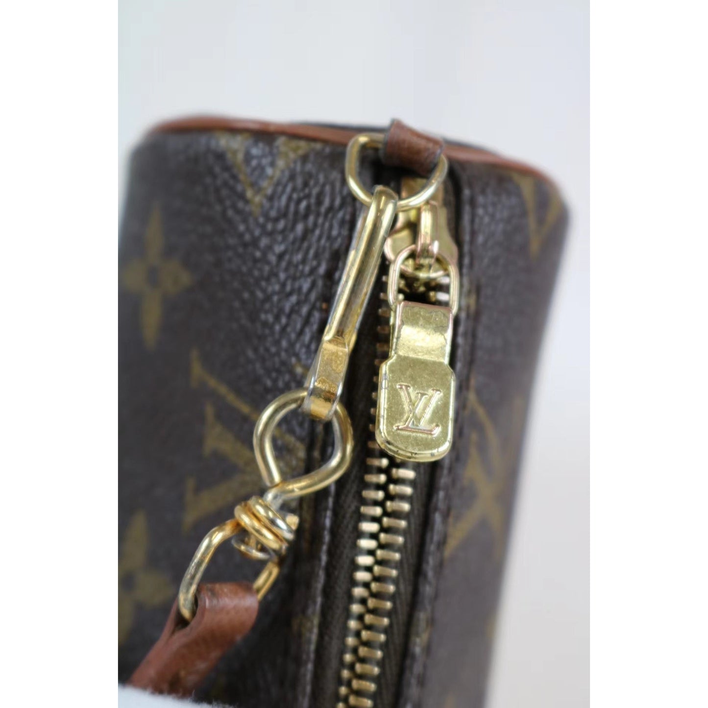 Rank A | LV Monogram Papillon 30 Handbag |040408