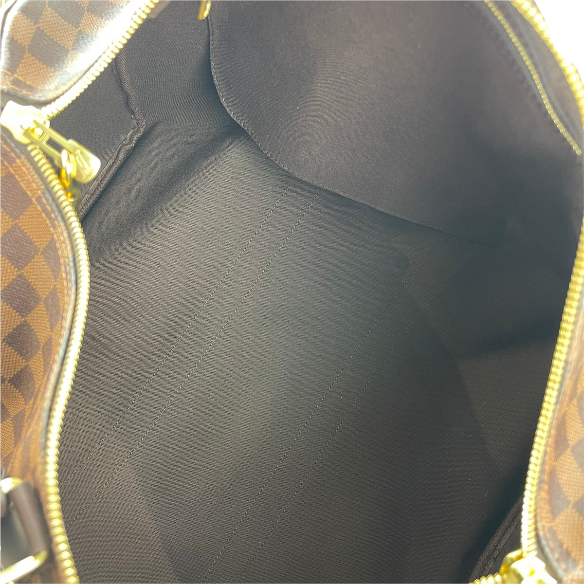 Louis-Vuitton Damier Ebene Canvas Keepall Bandoulière 45 GHW