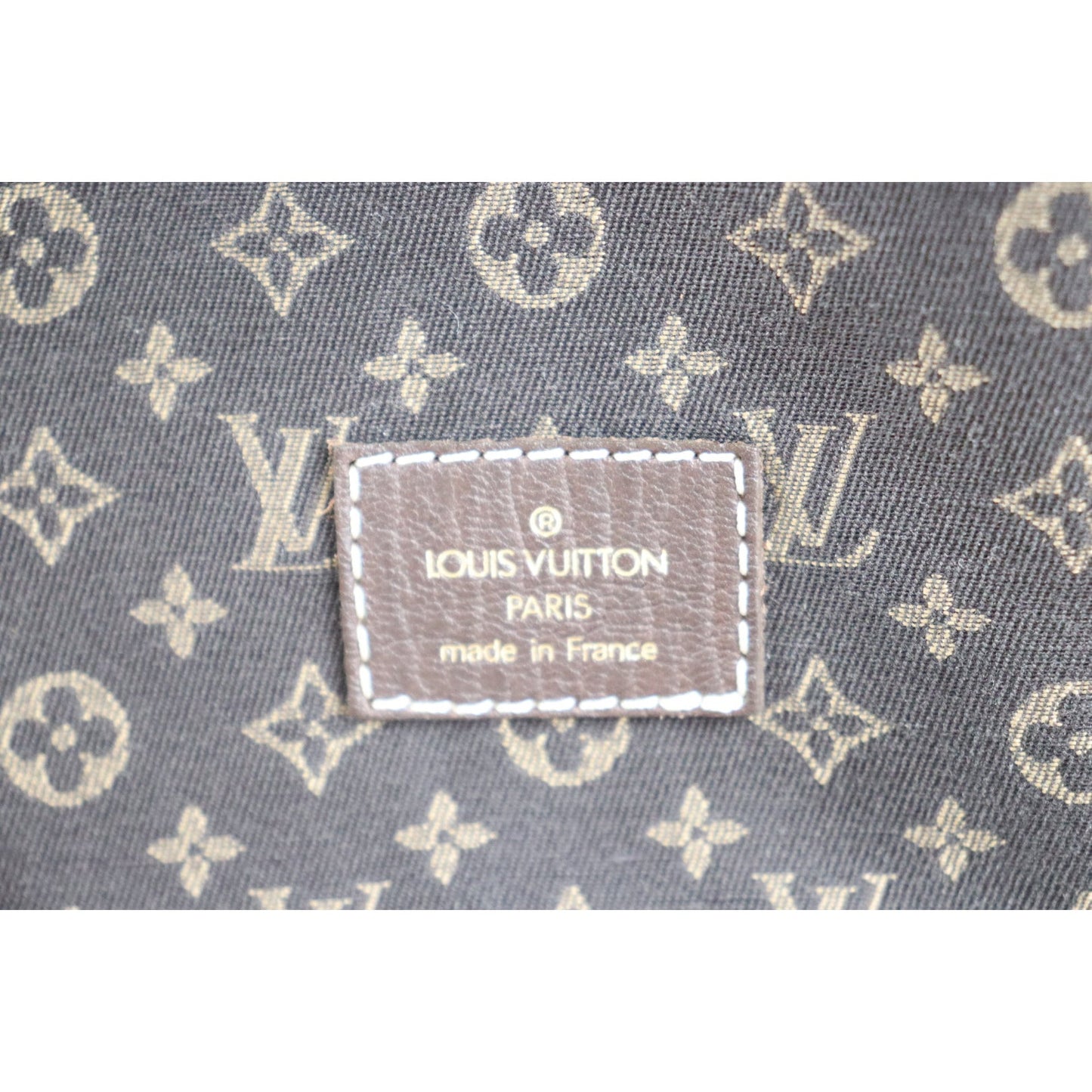 Rank A | LV Pre-owned Monogram Saumur 30 Crossbody bag|083109