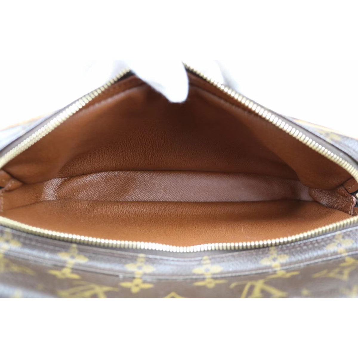 Rank A |LV Monogram Nyle Shoulder Bag |021717