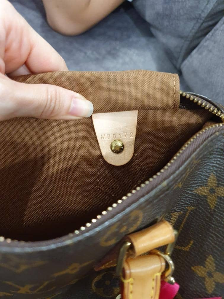 Louis-Vuitton Vuitton Speedy 25 Monogram Canvas Handbag