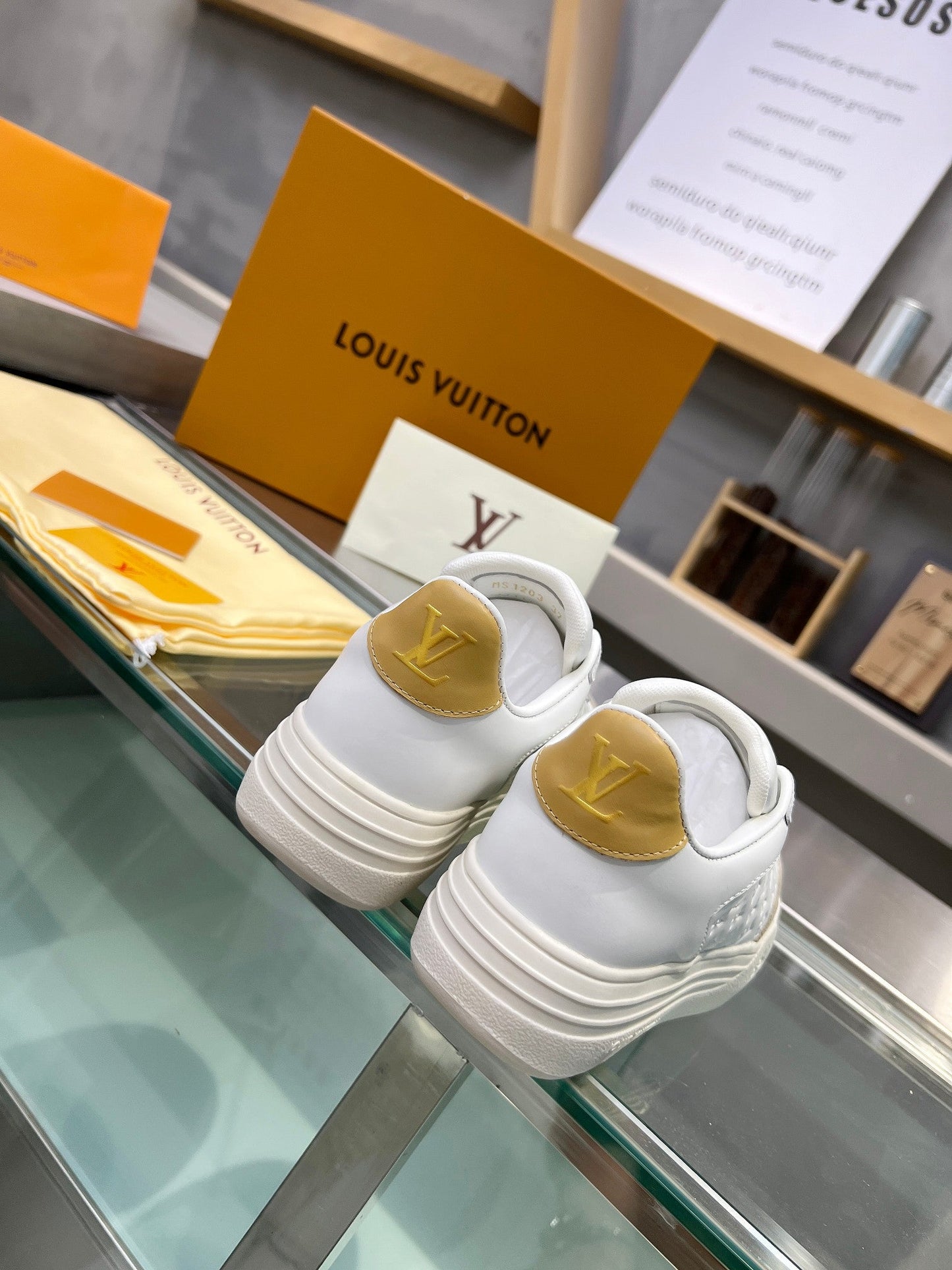 Louis Vuitton Sneakers