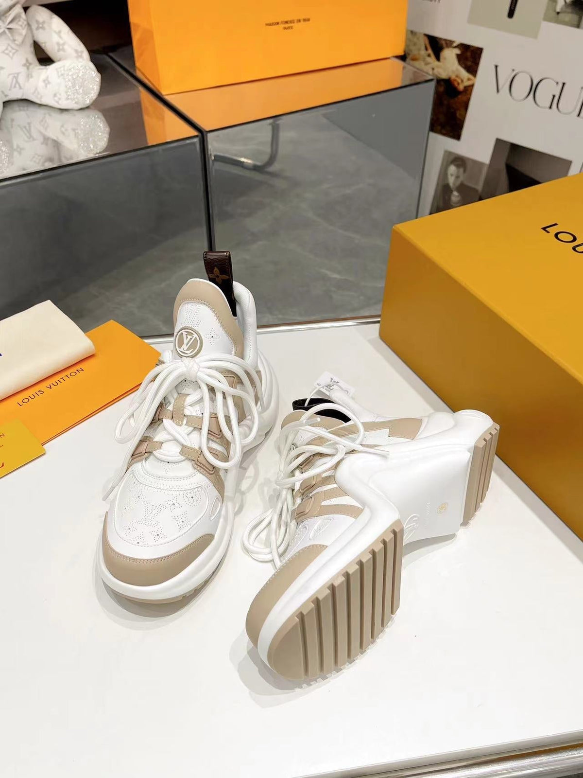 Louis Vuitton Sneakers
