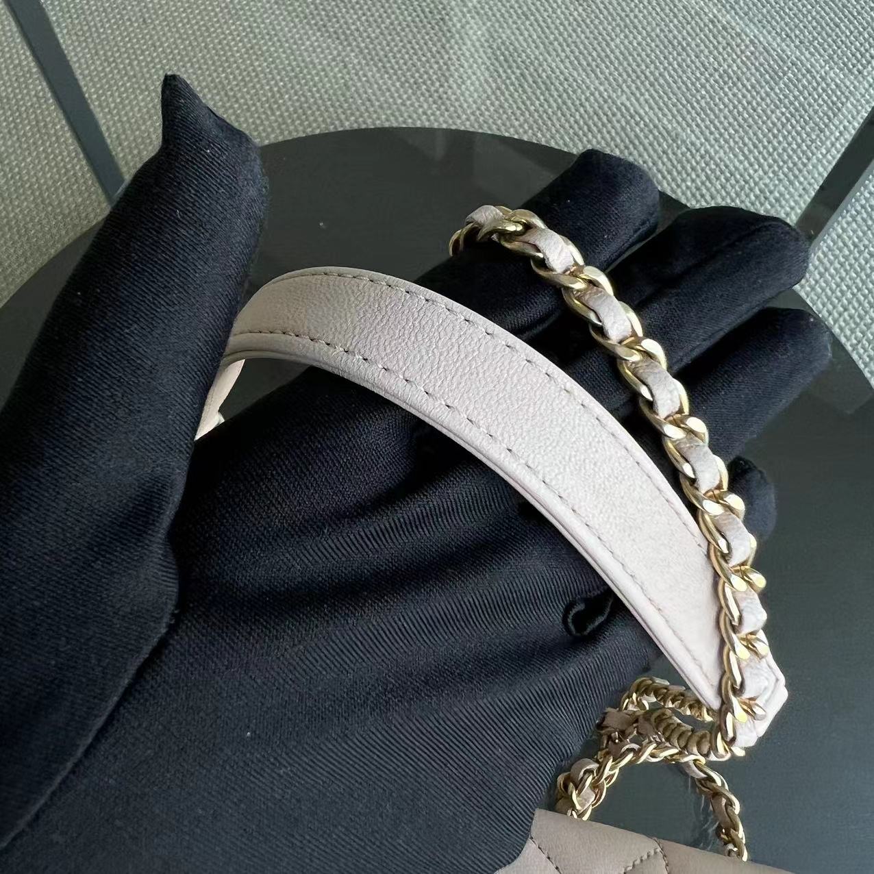 *Modern Reissue 2015* Diana Small 22CM Quilted Lambskin Light Pink Golden Hardware Series 20