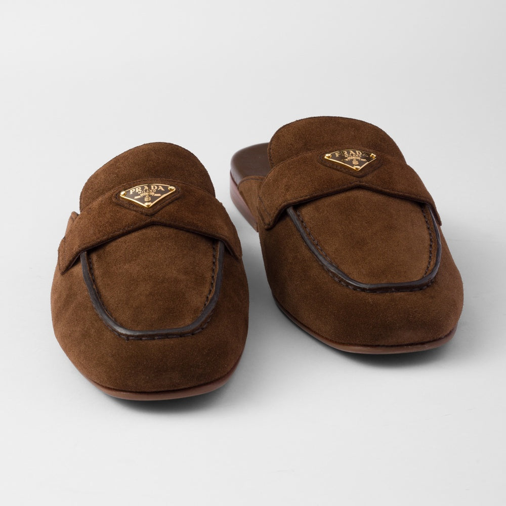 Suede slippers